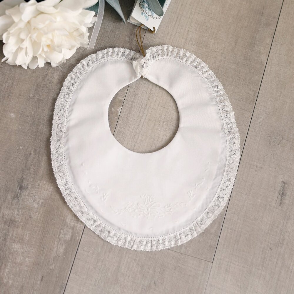 Feltman Brothers White Floral Bow Embroidered Lace Bib Baby Special Occasion NWT